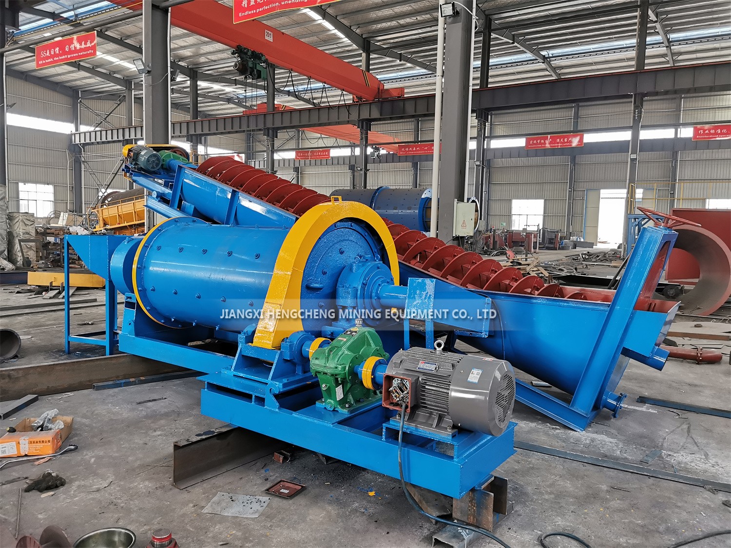 Closed Circuit Grinding System ball mill for gold mining